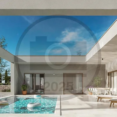 Beautiful Home In Tar Feriehus